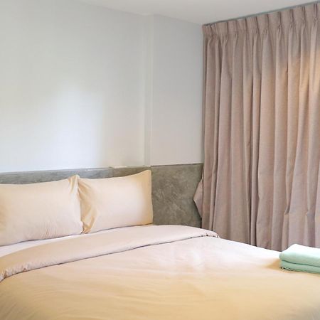 Y House Patong Pansiyon Dış mekan fotoğraf
