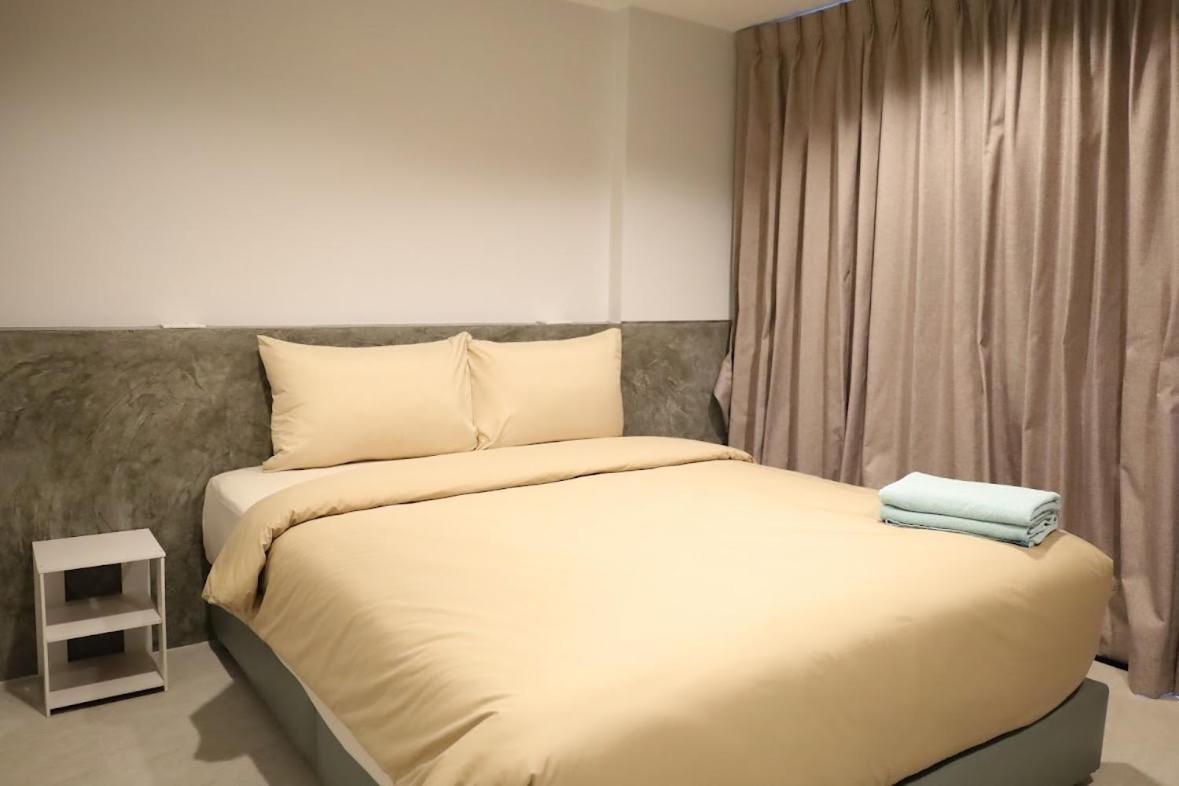 Y House Patong Pansiyon Dış mekan fotoğraf